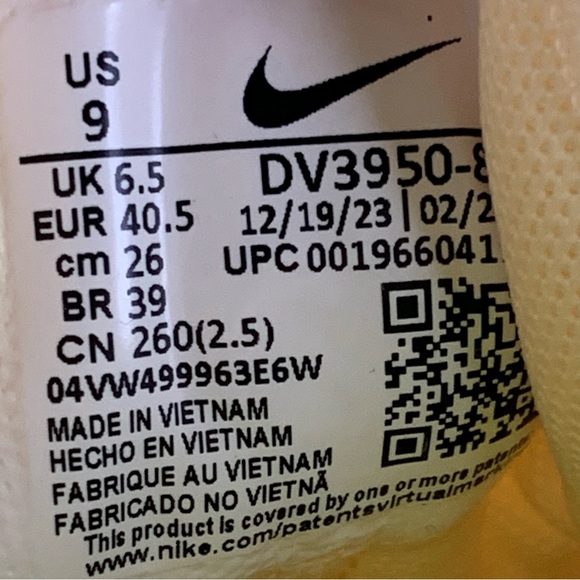 Nike Free Metcon 5 Training Shoes - Picture 15 of 16